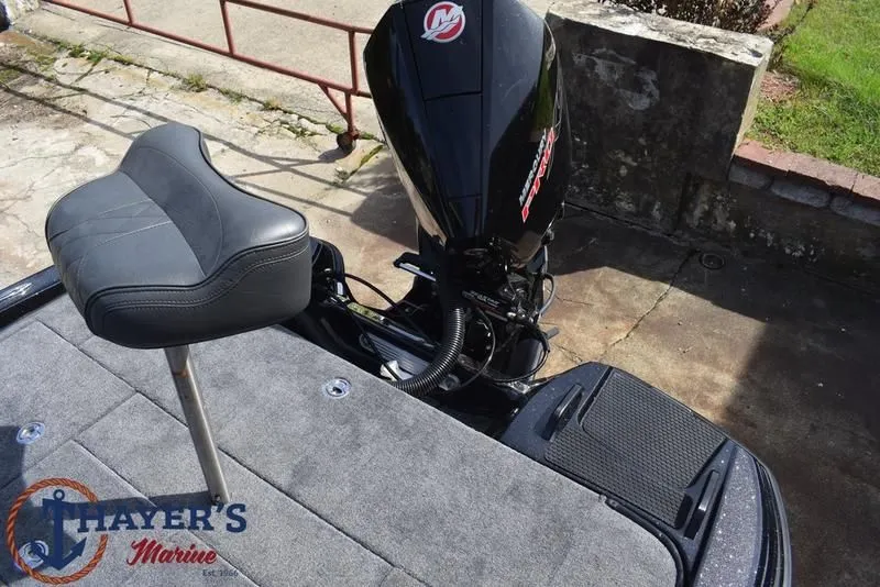 Slide: The Image of Phoenix Bass Boats 921 Elite X 2026 - 9