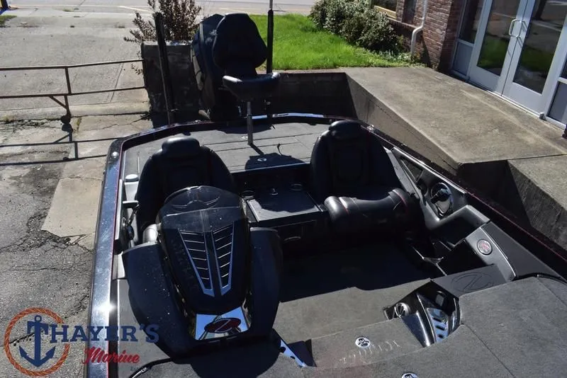 Slide: The Image of Ranger Z520 Comanche 2017 - 17