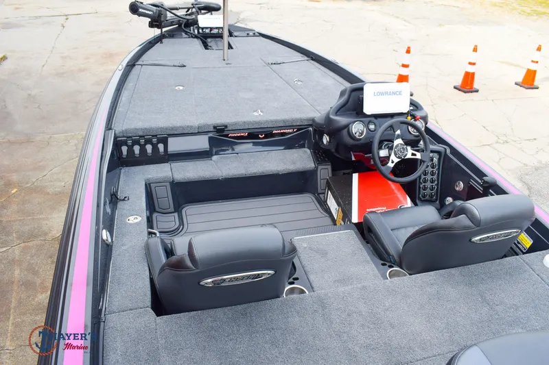 Slide: The Image of Phoenix Bass Boats 721 ZXL 2026 - 14