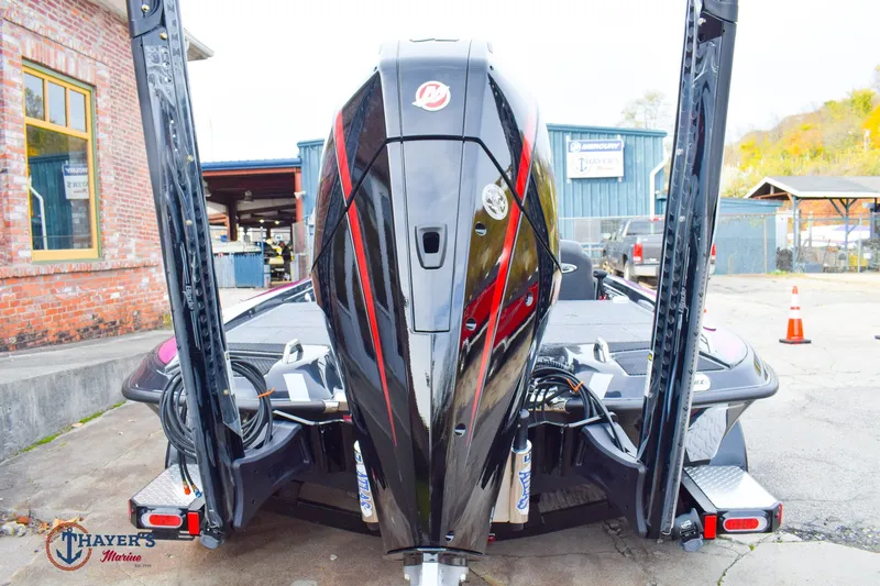 Slide: The Image of Phoenix Bass Boats 721 ZXL 2026 - 3