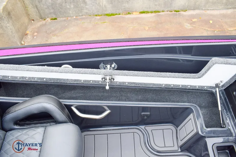 Slide: The Image of Phoenix Bass Boats 721 ZXL 2026 - 31