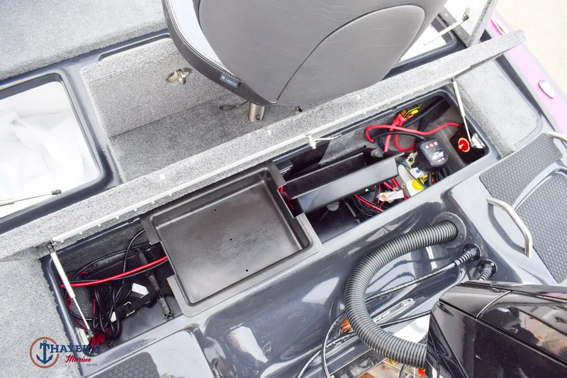 Slide: The Image of Phoenix Bass Boats 721 ZXL 2026 - 35