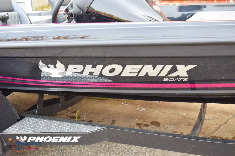 Slide: The Image of Phoenix Bass Boats 721 ZXL 2026 - 9
