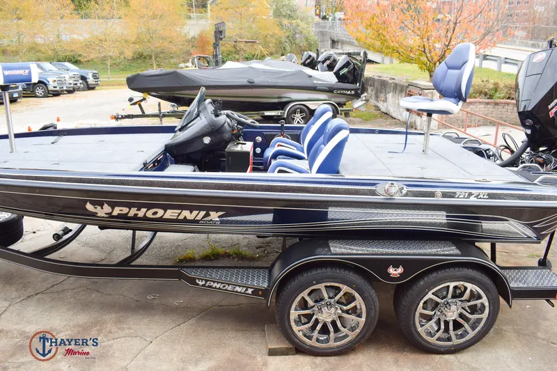 Slide: The Image of Phoenix Bass Boats 721 ZXL 2026 - 39
