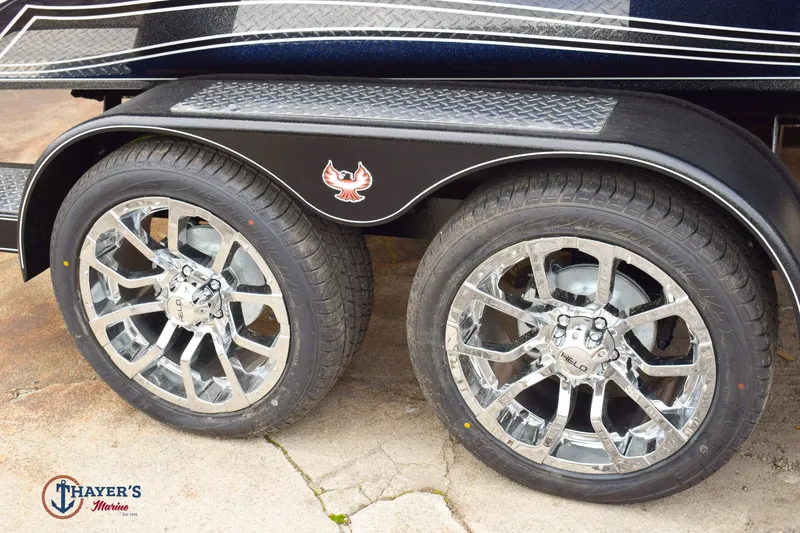 Slide: The Image of Phoenix Bass Boats 721 ZXL 2026 - 5