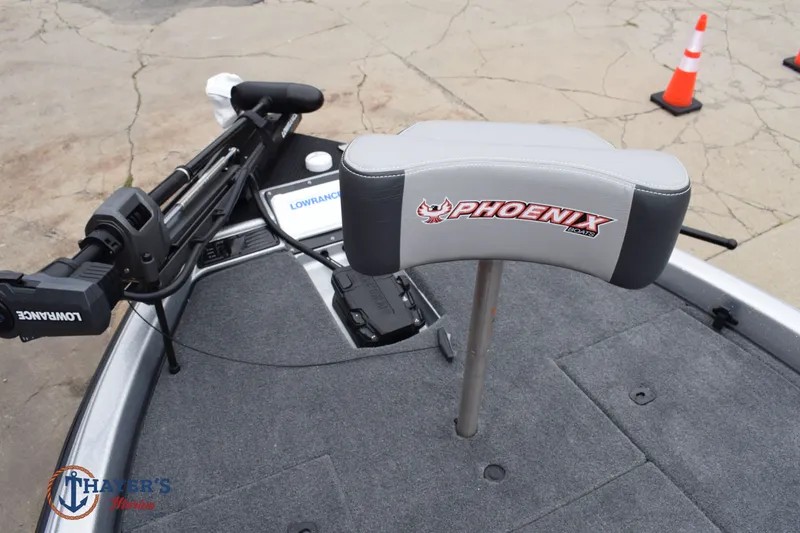 Slide: The Image of Phoenix Bass Boats 819 ZXL 2026 - 19