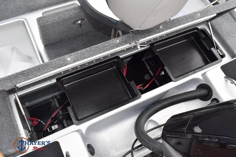 Slide: The Image of Phoenix Bass Boats 819 ZXL 2026 - 28