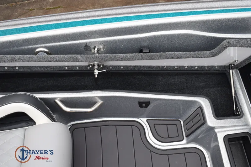 Slide: The Image of Phoenix Bass Boats 819 ZXL 2026 - 33