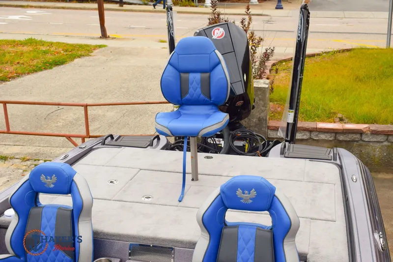 Slide: The Image of Phoenix Bass Boats 921 Elite X 2026 - 3