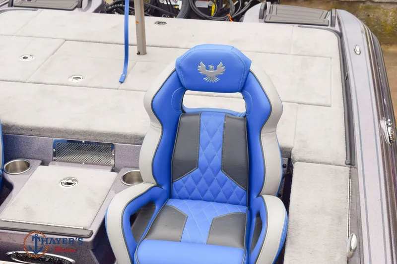 Slide: The Image of Phoenix Bass Boats 921 Elite X 2026 - 4