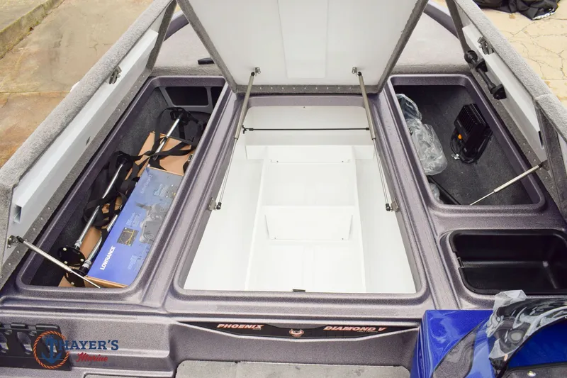 Slide: The Image of Phoenix Bass Boats 921 Elite X 2026 - 8