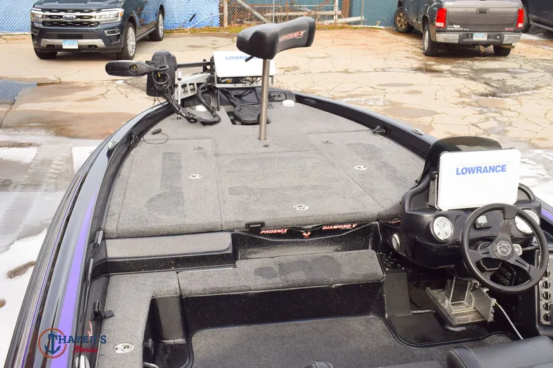 Slide: The Image of Phoenix Bass Boats 919 Pro xp 2024 - 11