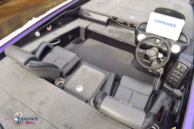 Slide: The Image of Phoenix Bass Boats 919 Pro xp 2024 - 12