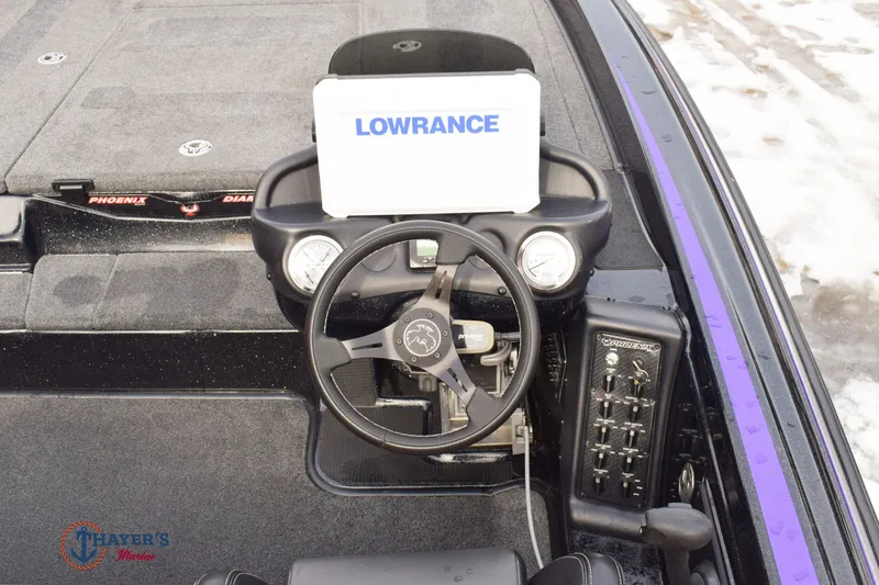 Slide: The Image of Phoenix Bass Boats 919 Pro xp 2024 - 13