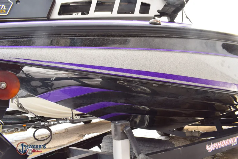 Slide: The Image of Phoenix Bass Boats 919 Pro xp 2024 - 19