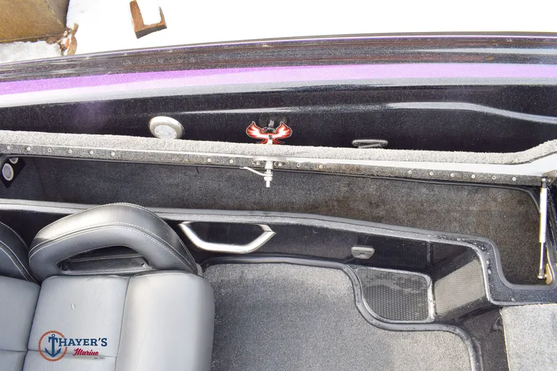 Slide: The Image of Phoenix Bass Boats 919 Pro xp 2024 - 28