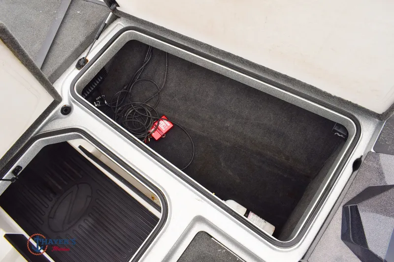 Slide: The Image of Ranger Z175 2016 - 28