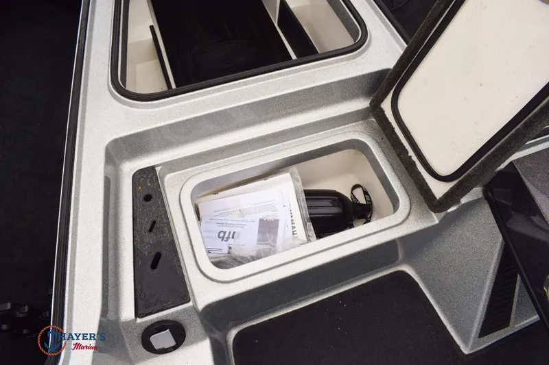 Slide: The Image of Ranger Z175 2016 - 30