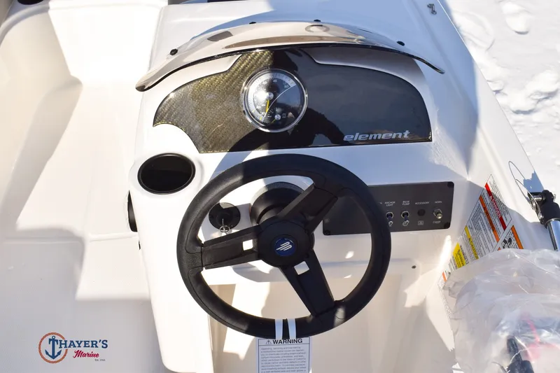 Slide: The Image of Bayliner Element E16 2026 - 13