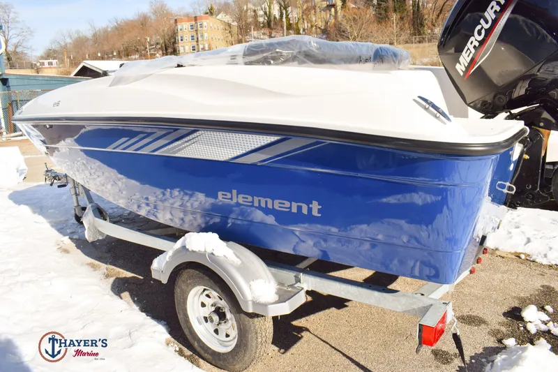 Slide: The Image of Bayliner Element E16 2026 - 26