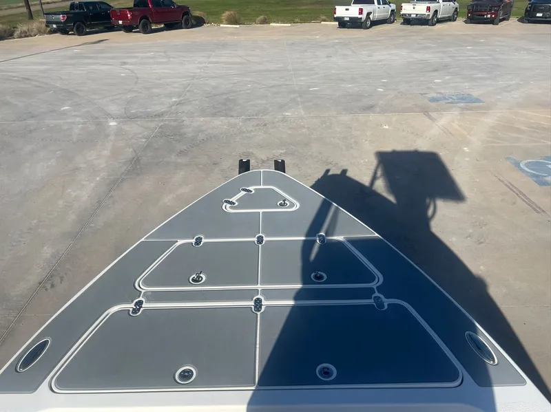 Slide: The Image of Tiburon ZX22 2015 - 11