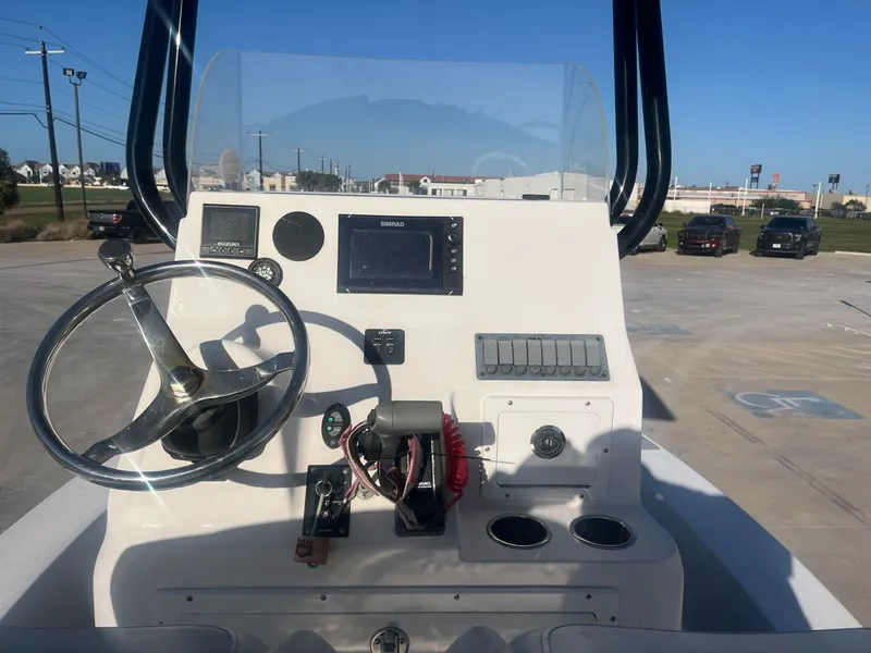 Slide: The Image of Tiburon ZX22 2015 - 24