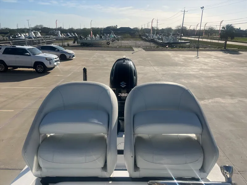 Slide: The Image of Tiburon ZX22 2015 - 25