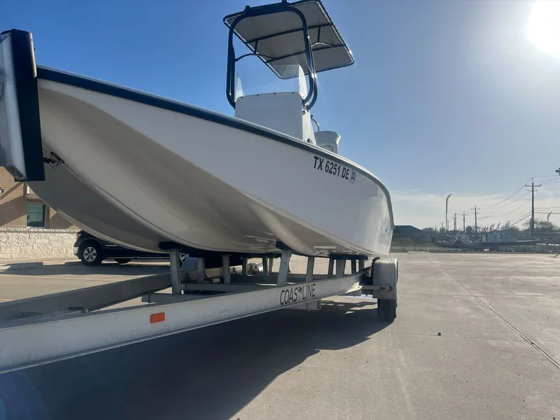 Slide: The Image of Tiburon ZX22 2015 - 3