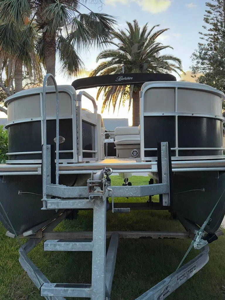 Slide: The Image of Berkshire C2-14 2016 - 2