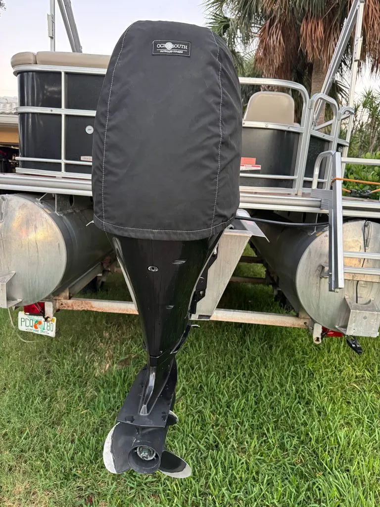 Slide: The Image of Berkshire C2-14 2016 - 34