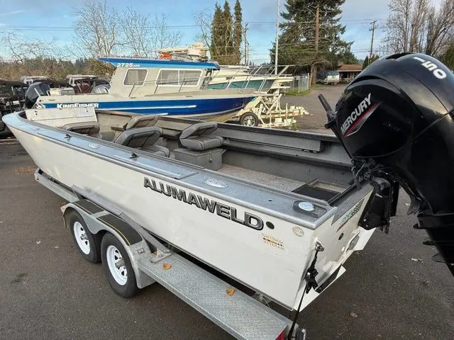 Slide: The Image of Alumaweld Super Vee Pro 25 2021 - 2