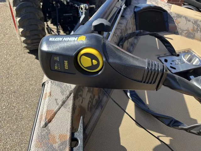 Slide: The Image of Xpress H18C Crappie 2026 - 11