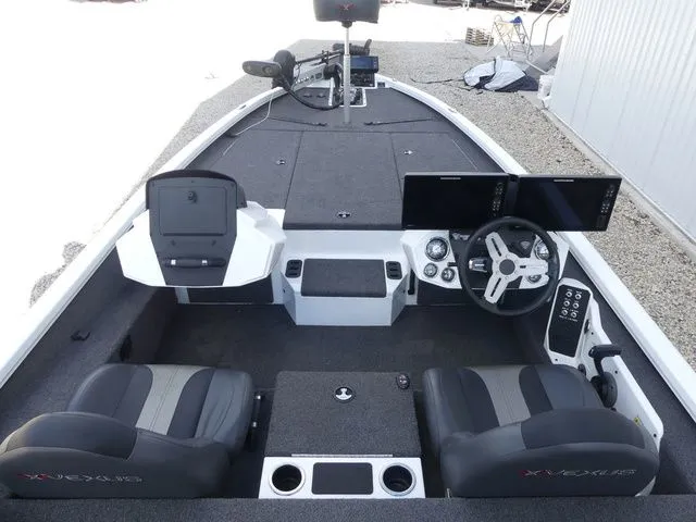 Slide: The Image of Vexus AVX2080 2019 - 10