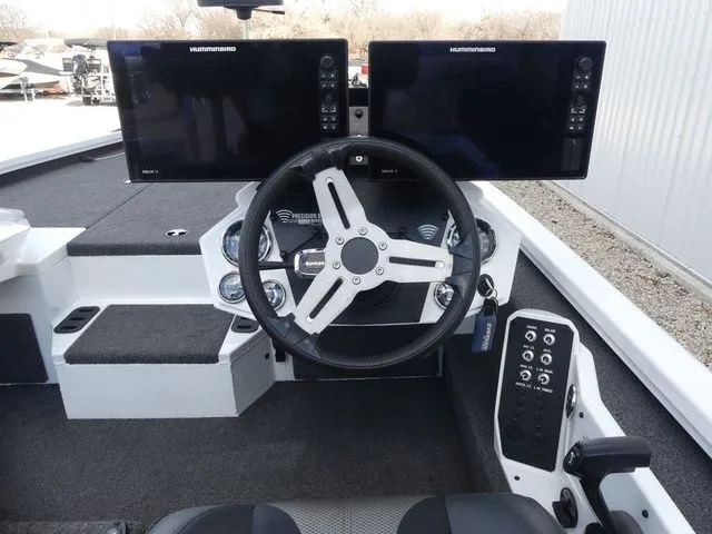 Slide: The Image of Vexus AVX2080 2019 - 15