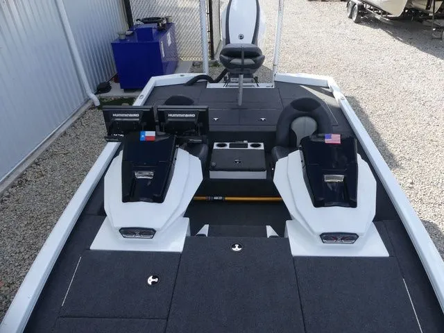 Slide: The Image of Vexus AVX2080 2019 - 20