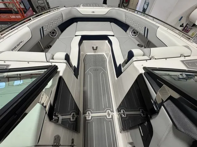 Slide: The Image of Regal LS9 2026 - 21