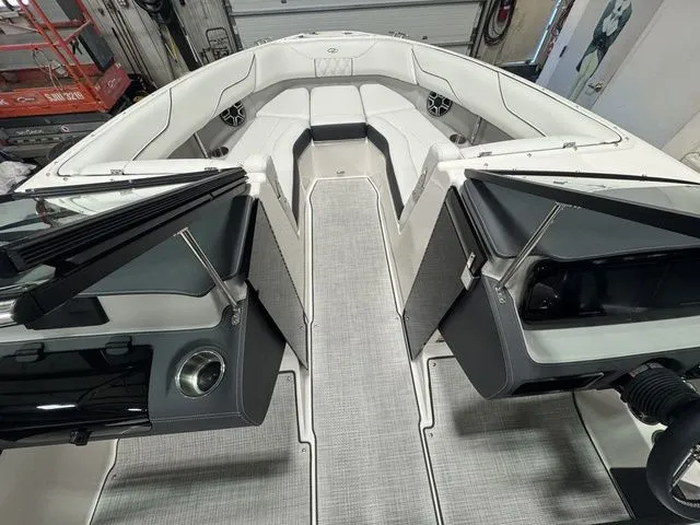 Slide: The Image of Regal LS4 2026 - 20