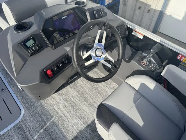 Slide: The Image of Bennington S Swingback 23 SSB 2026 - 13