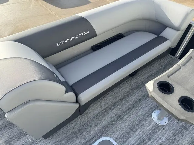 Slide: The Image of Bennington S Swingback 23 SSB 2026 - 20