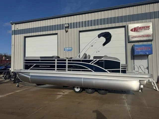 Slide: The Image of Bennington S Swingback 23 SSB 2026 - 3