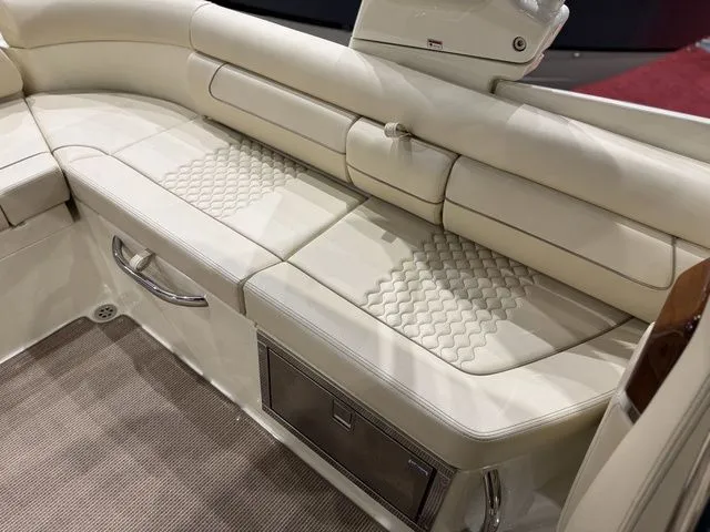 Slide: The Image of Chris-Craft Launch GT 28 2026 - 12