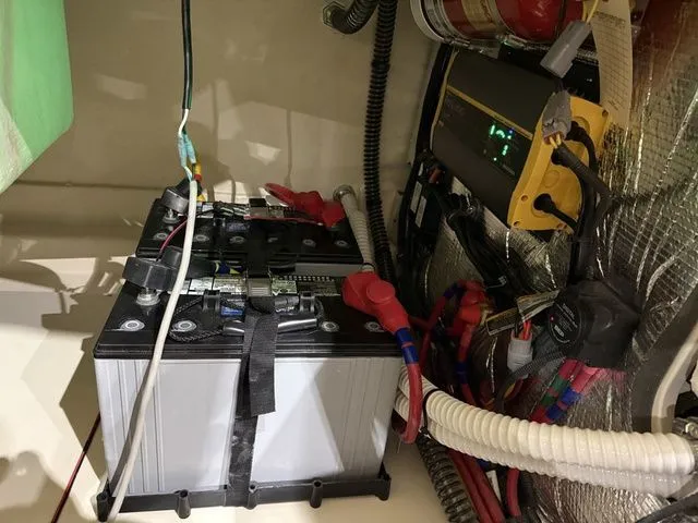 Slide: The Image of Chris-Craft Launch GT 28 2026 - 26