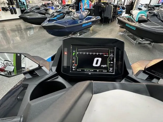 Slide: The Image of Kawasaki Jet Ski STX 2026 - 6