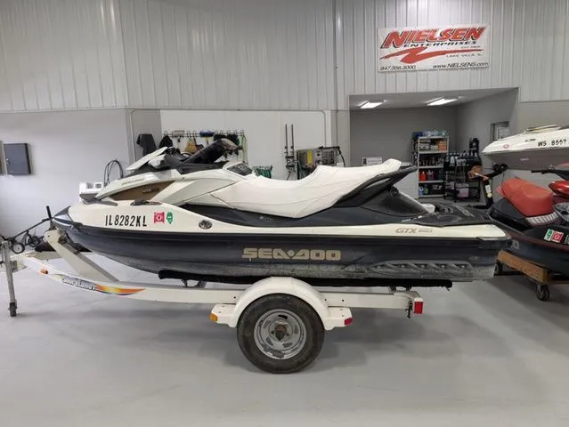The Image of Sea-Doo 18BA - GTX Limited iS 260 2011 - 1