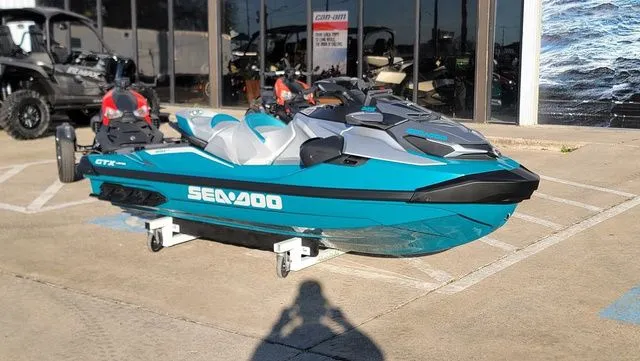 Slide: The Image of Sea-Doo GTX Limited 325 2026 - 4