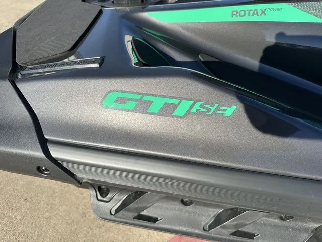 Slide: The Image of Sea-Doo GTI SE 130 2026 - 16