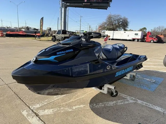 Slide: The Image of Sea-Doo GTX 300 iBR and iDF 2026 - 4