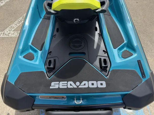 Slide: The Image of Sea-Doo GTI SE 130 2026 - 20
