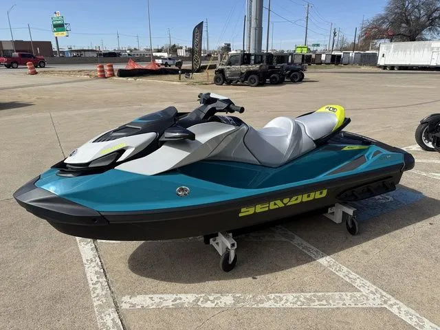 Slide: The Image of Sea-Doo GTI SE 130 2026 - 9