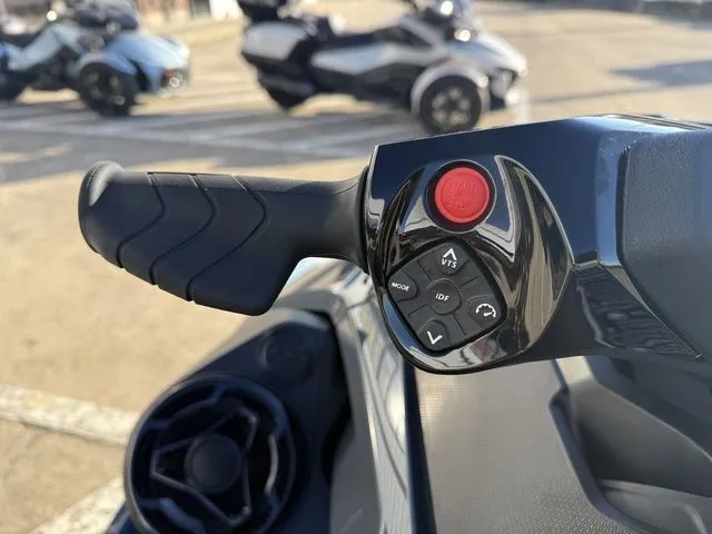 Slide: The Image of Sea-Doo GTX 230 Tech, Audio, iDF, iBR 2026 - 12